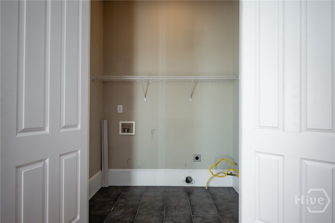 83 Charter Oak Drive Property Photo 20