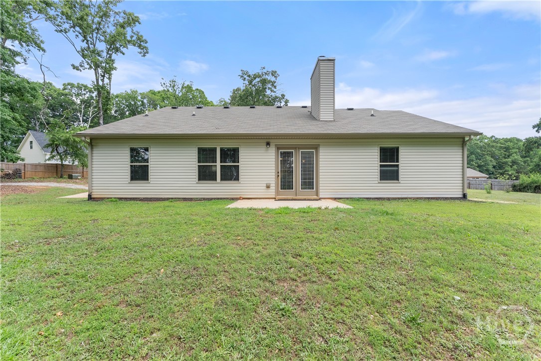 150 Paul Smith Rd Property Photo 2