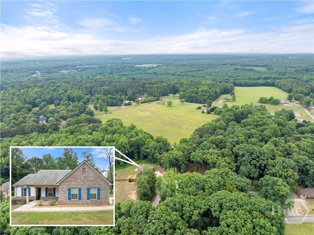 150 Paul Smith Rd Property Photo 3