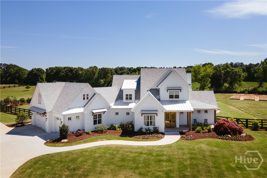 1820 Clover Lane
