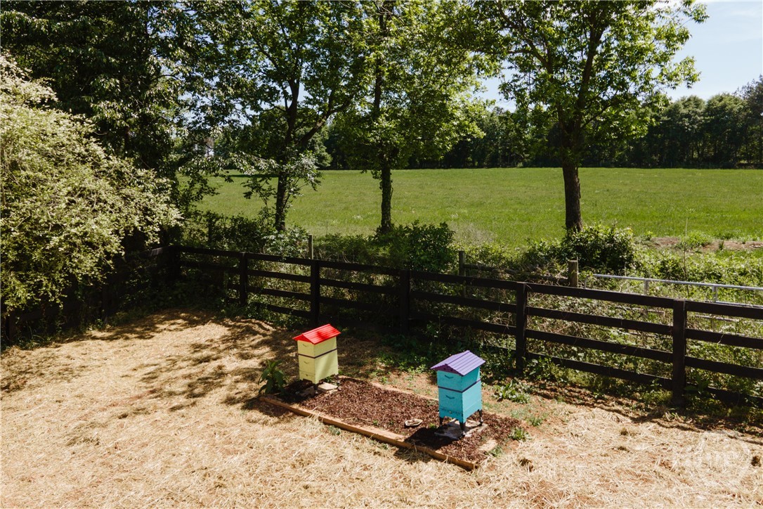 1820 Clover Lane Property Photo 58