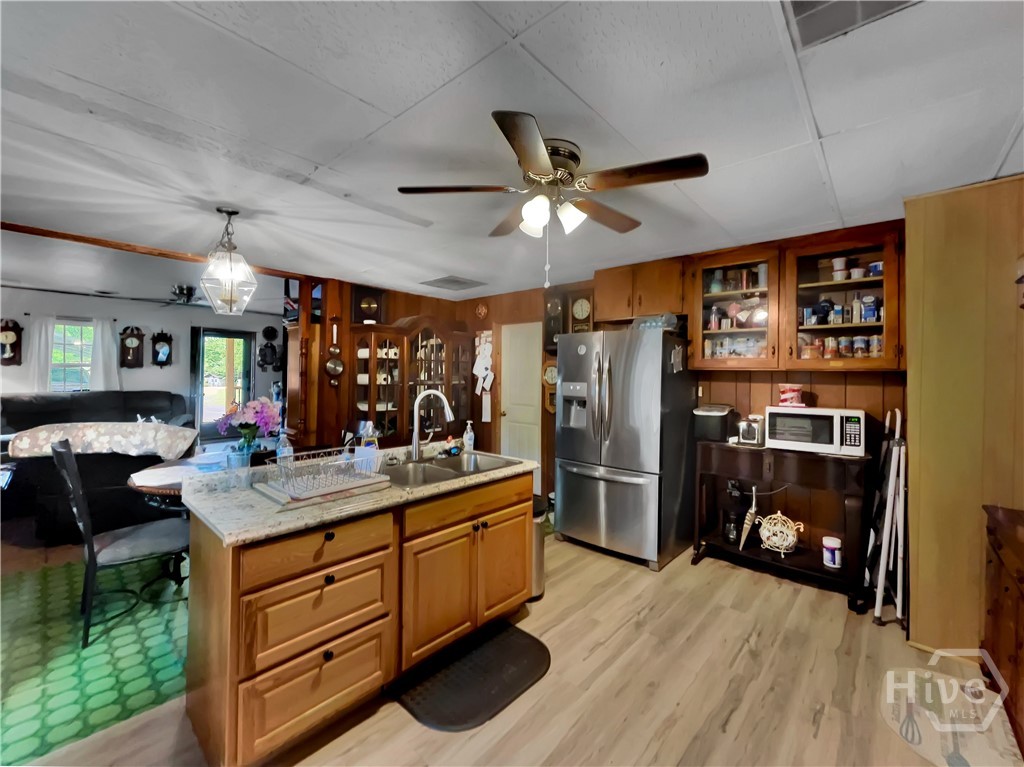 651 S Jackson Street Property Photo 11