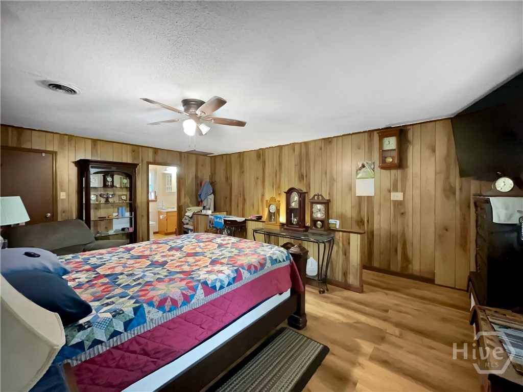 651 S Jackson Street Property Photo 18