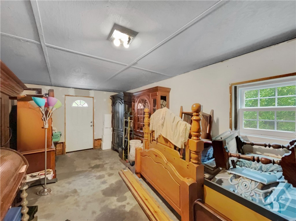 651 S Jackson Street Property Photo 22