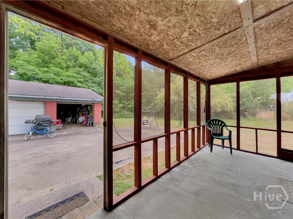 651 S Jackson Street Property Photo 24