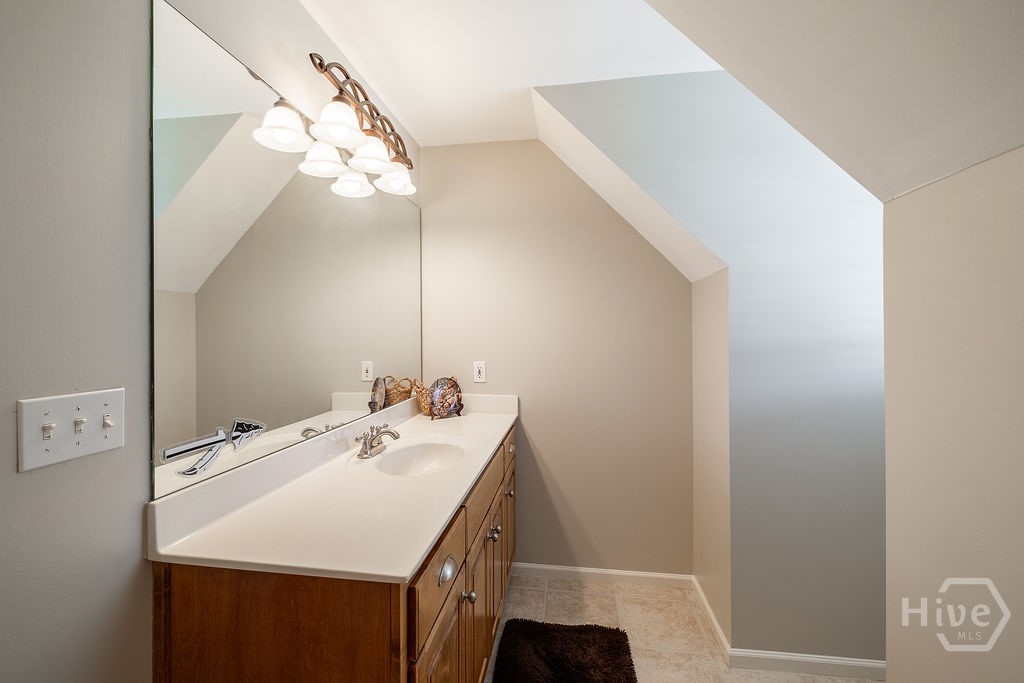 1051 Greenfield Lane Property Photo 42