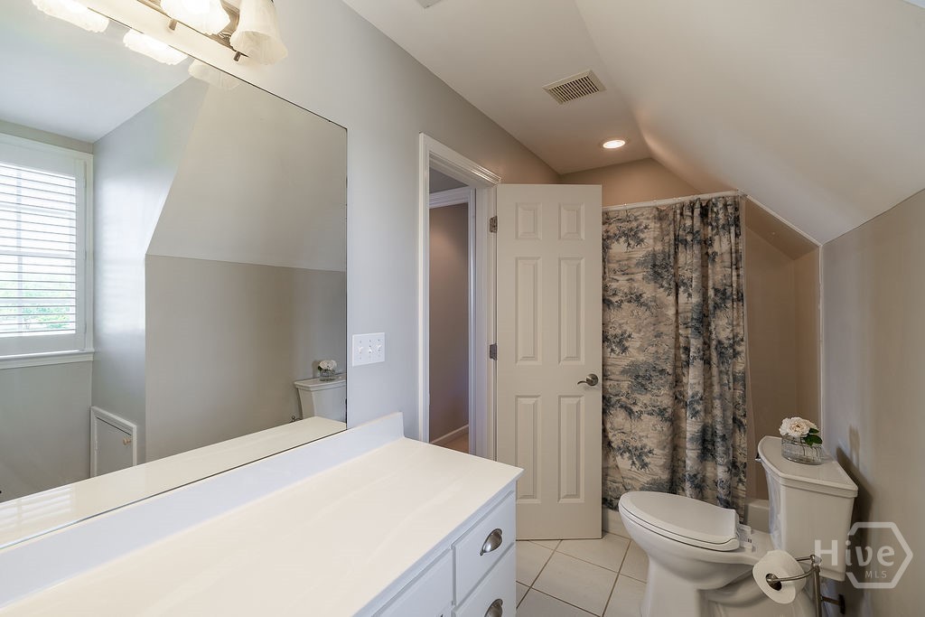 1051 Greenfield Lane Property Photo 47