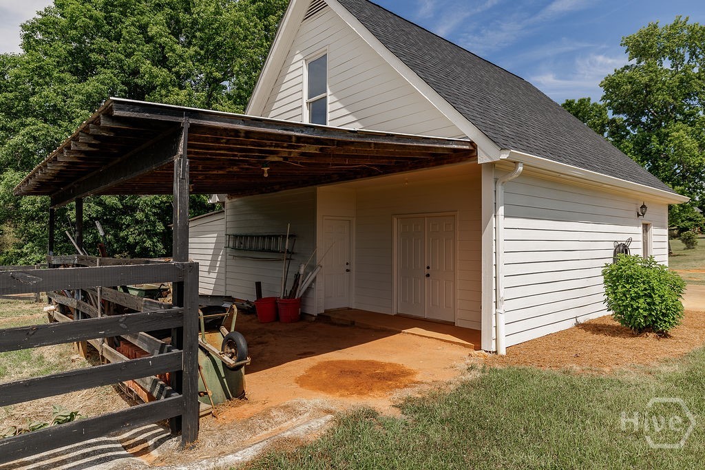1051 Greenfield Lane Property Photo 59