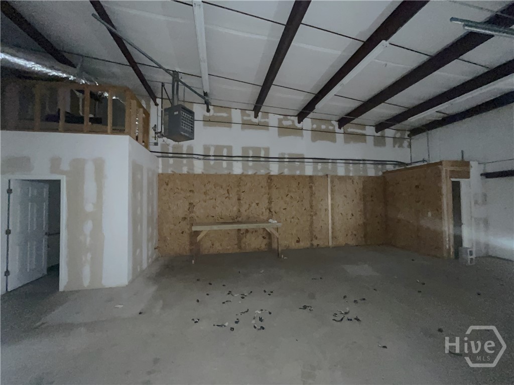 1071 Jamestown Boulevard E5 Property Photo 9