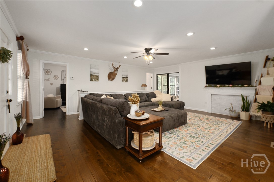 46 Sunset Circle Property Photo 2