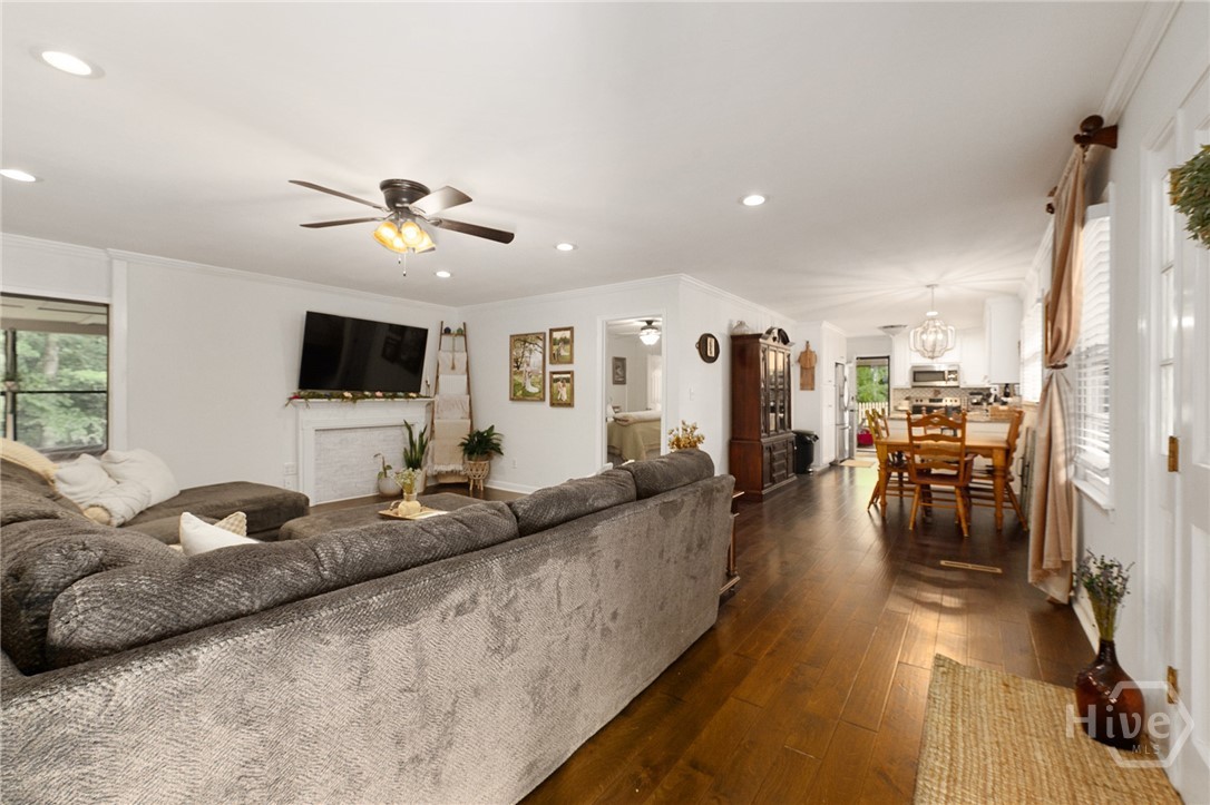 46 Sunset Circle Property Photo 3