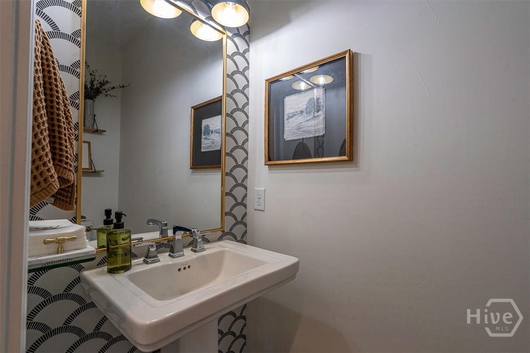 3093 Surry Ridge Drive Property Photo 26