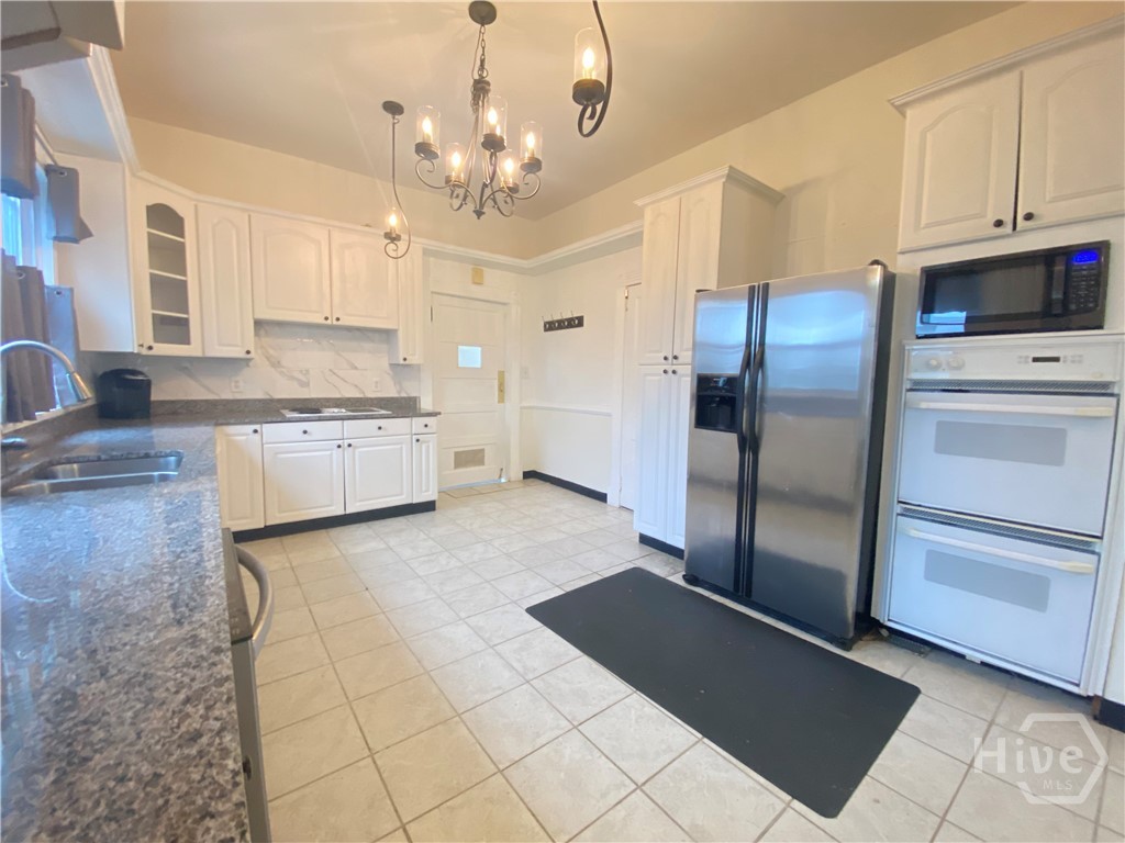 1029 S Elm Street Property Photo 12