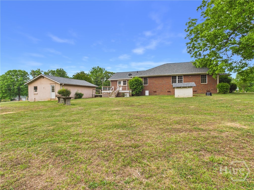 1600 Mcnutt Creek Road Property Photo 21