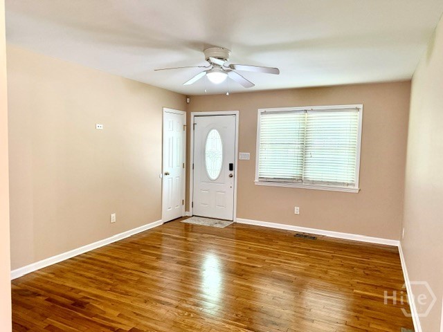 1061 Old Salem Road Property Photo 7