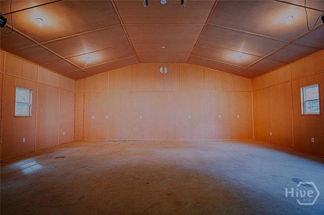 1061 Old Salem Road Property Photo 33