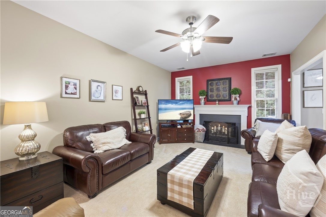 1176 Kimberly Circle Property Photo 8