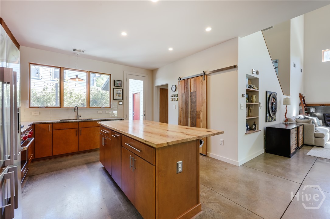 175 Hendrix Avenue Property Photo 24