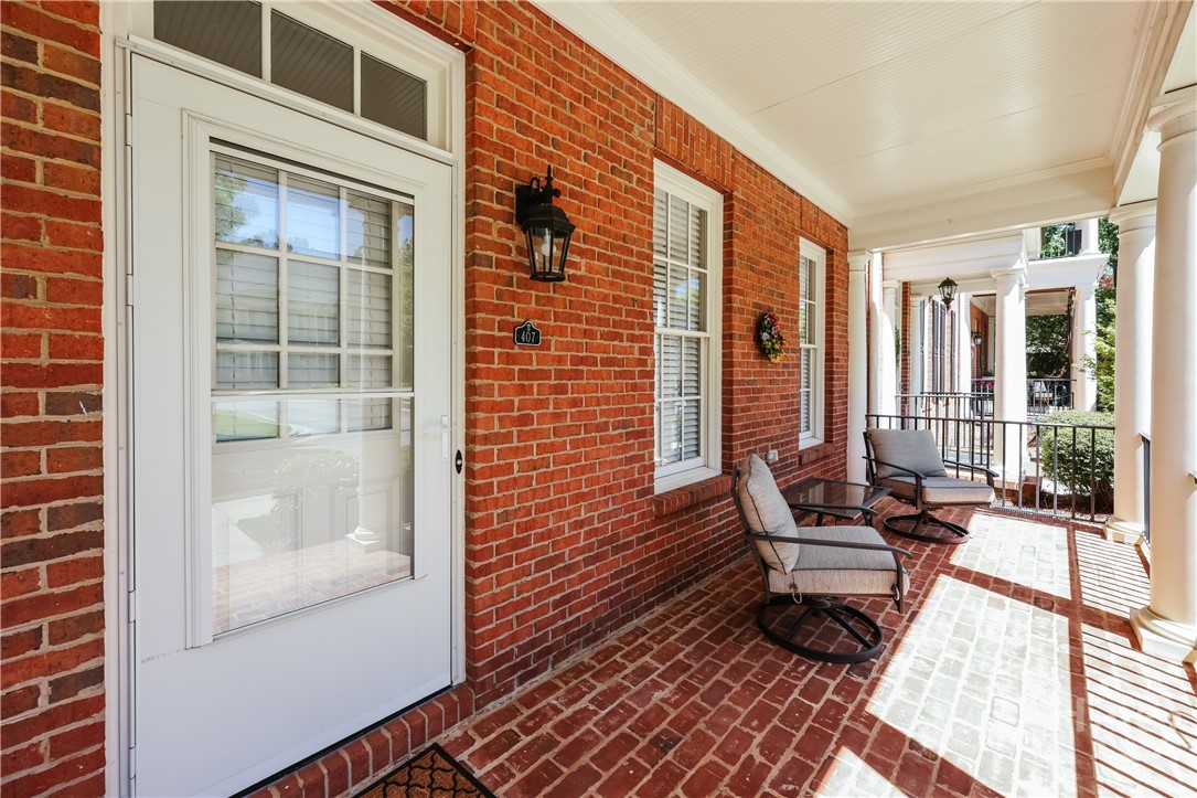 100 Ansonborough Lane 407 Property Photo 5
