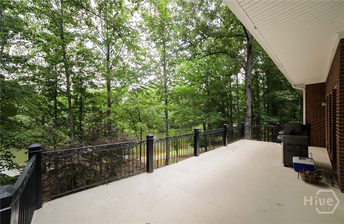 320 Millstone Circle Property Photo 23