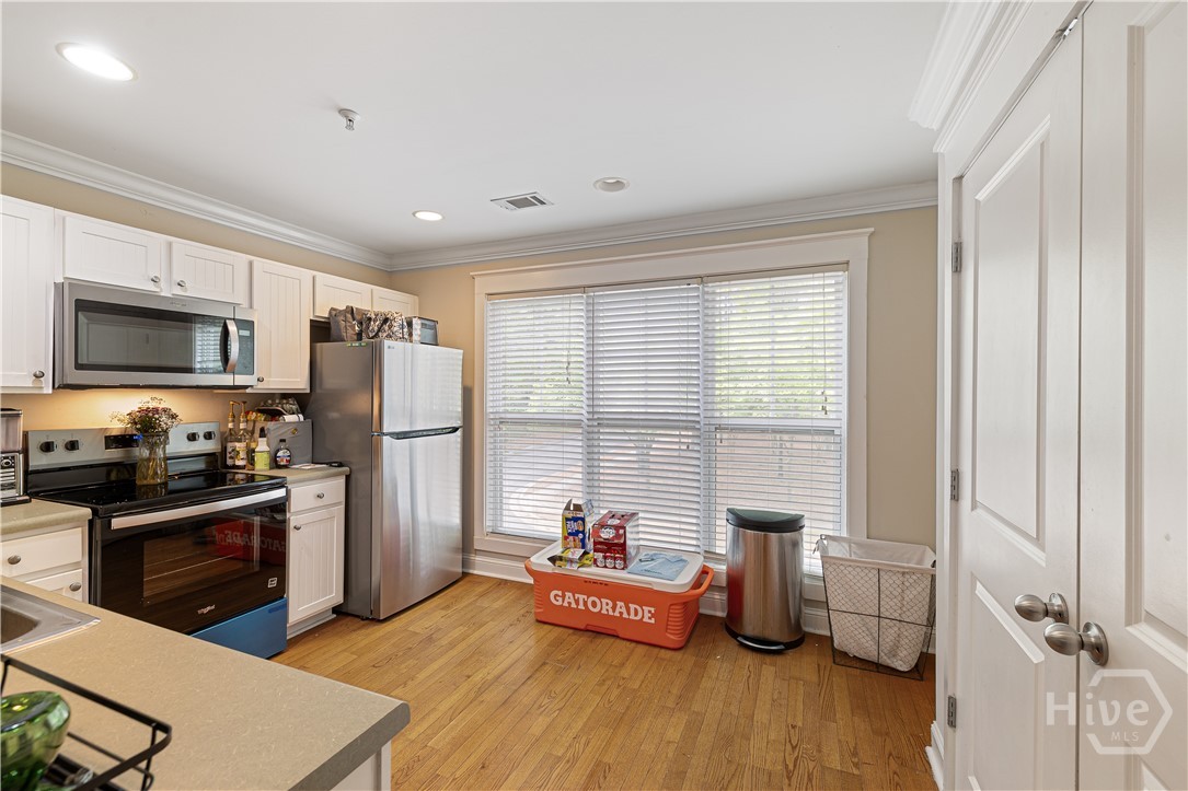 1035 Barnett Shoals Road 626 Property Photo 8