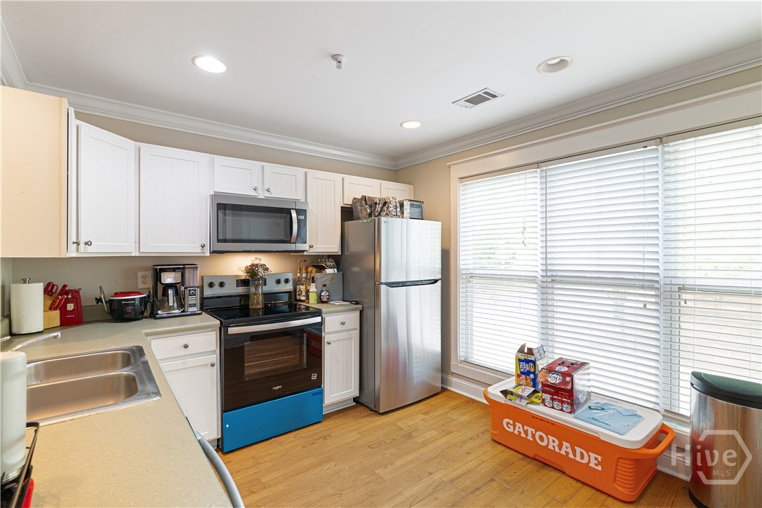 1035 Barnett Shoals Road 626 Property Photo 9