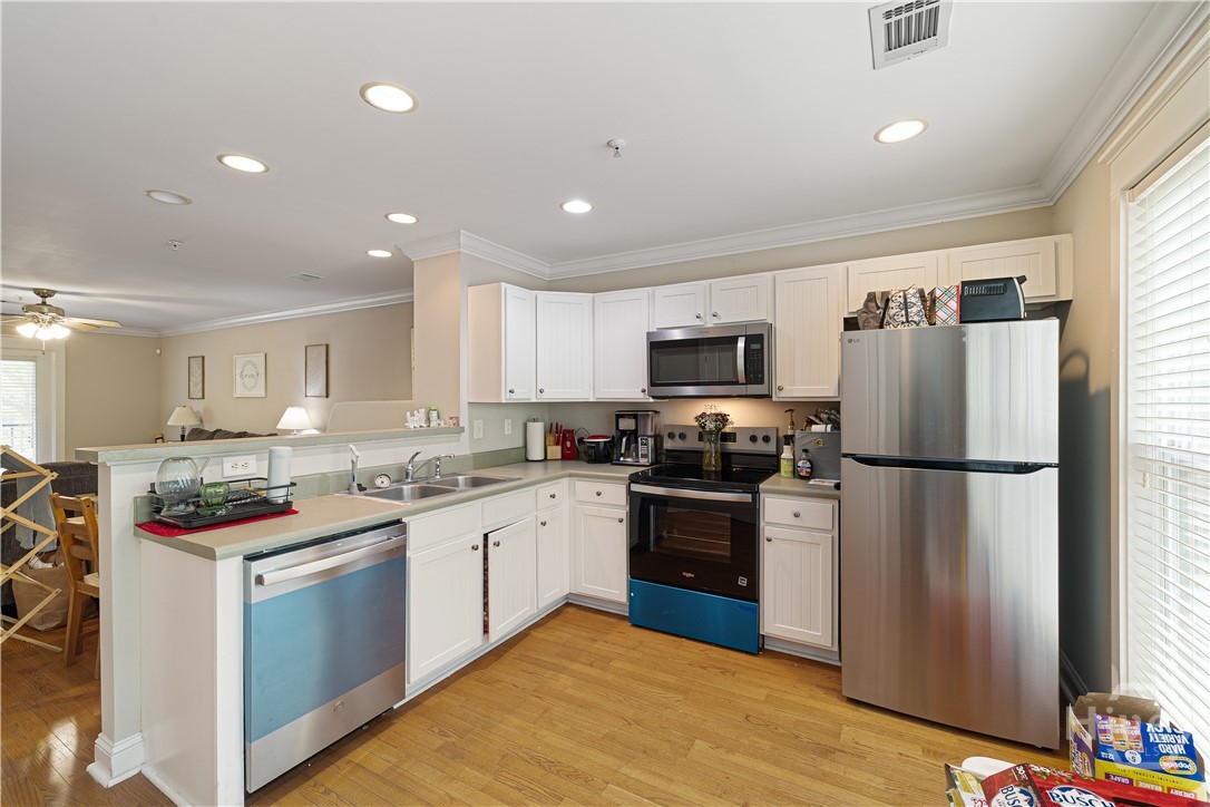 1035 Barnett Shoals Road 626 Property Photo 10