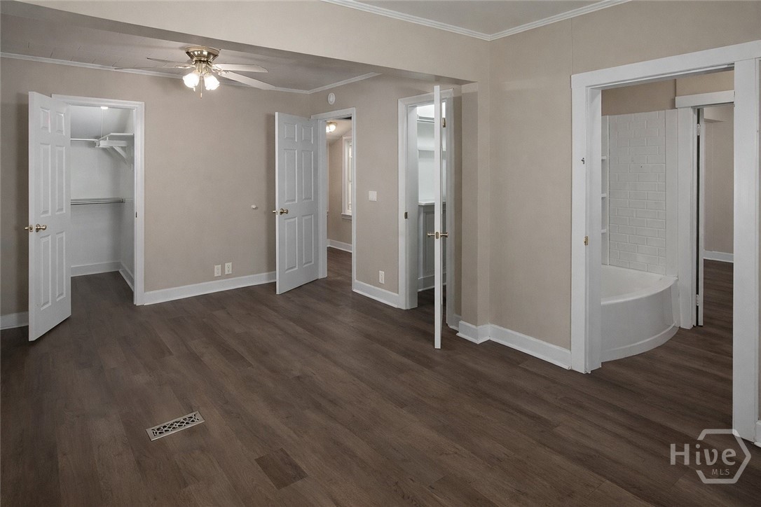 471 E Montgomery Street Property Photo 12