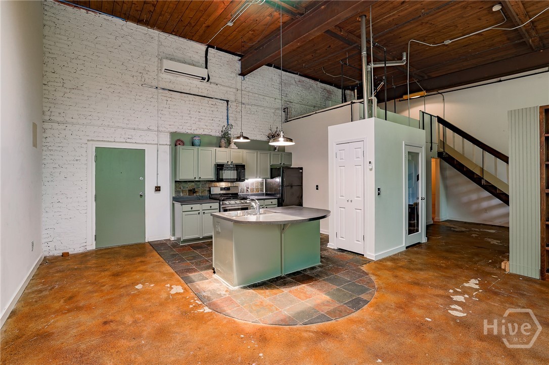 585 White Circle 504 Property Photo 15