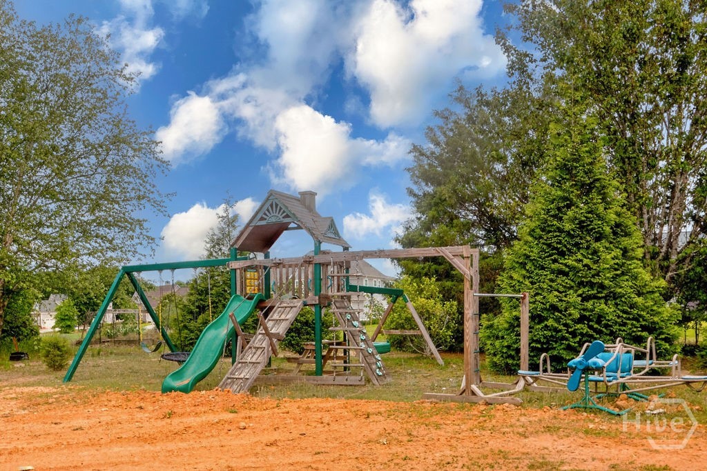 1040 Sapphire Trail Property Photo 37
