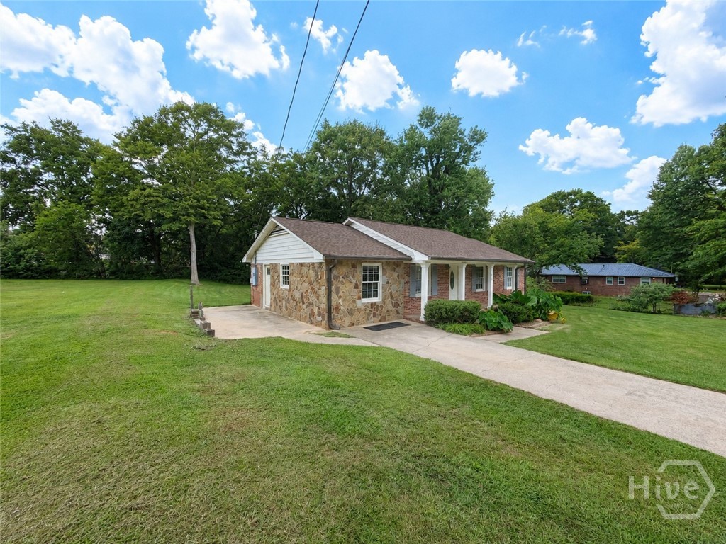 230 Cooper Road Property Photo 5