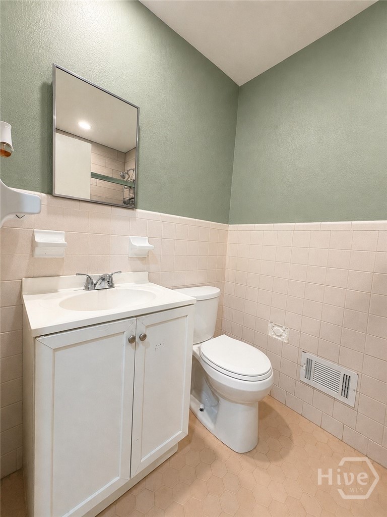 230 Cooper Road Property Photo 13