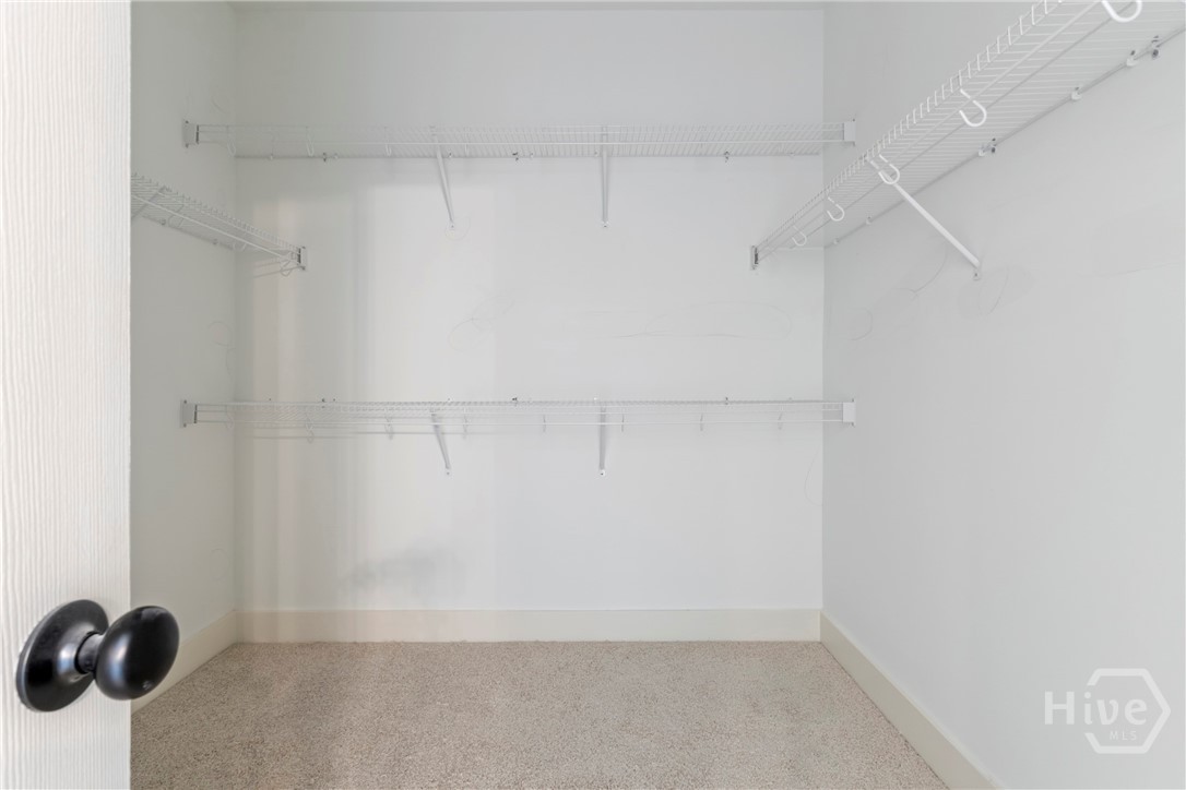 400 Ansley Drive Property Photo 21
