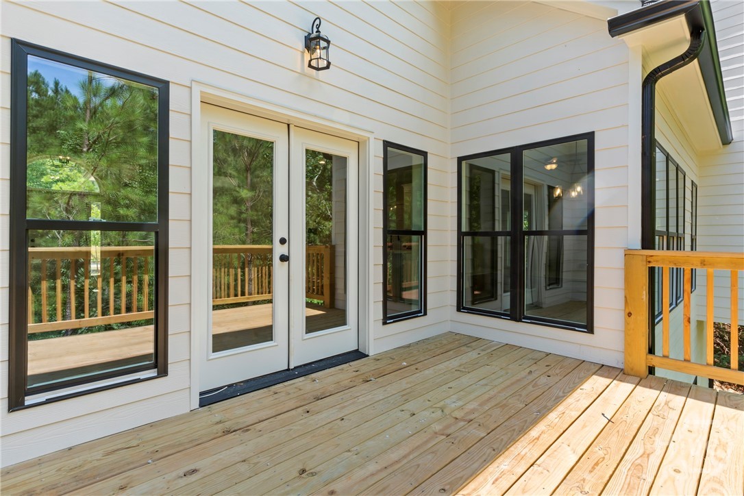 400 Ansley Drive Property Photo 31