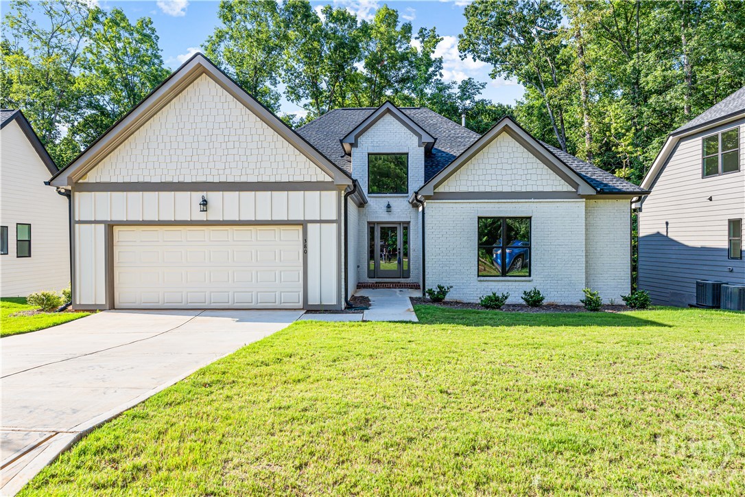 380 Ansley Drive Property Photo 1