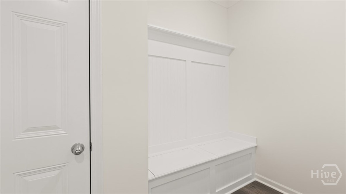 3950 Rivercrest Drive Property Photo 20