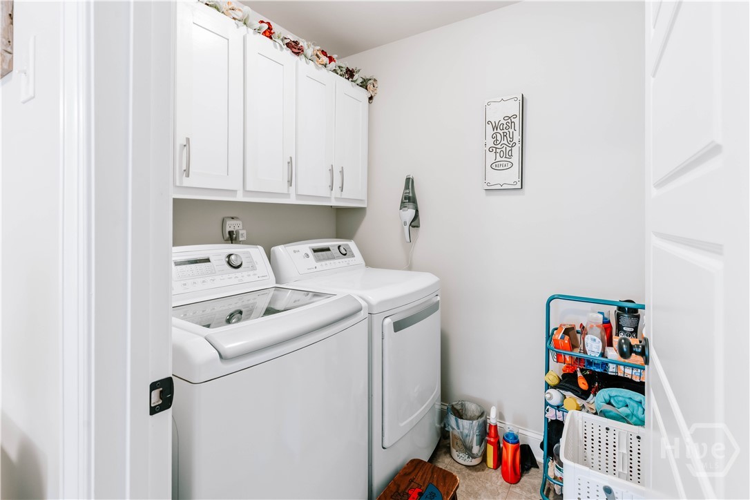 20 Woodbury Lane Property Photo 35