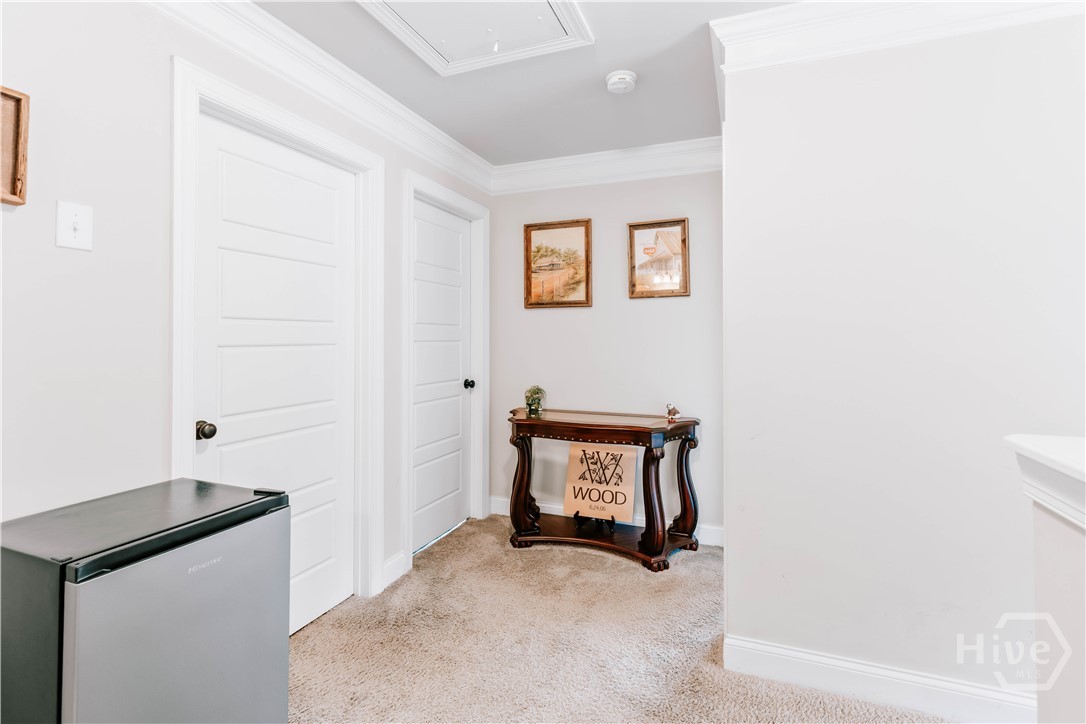 20 Woodbury Lane Property Photo 36