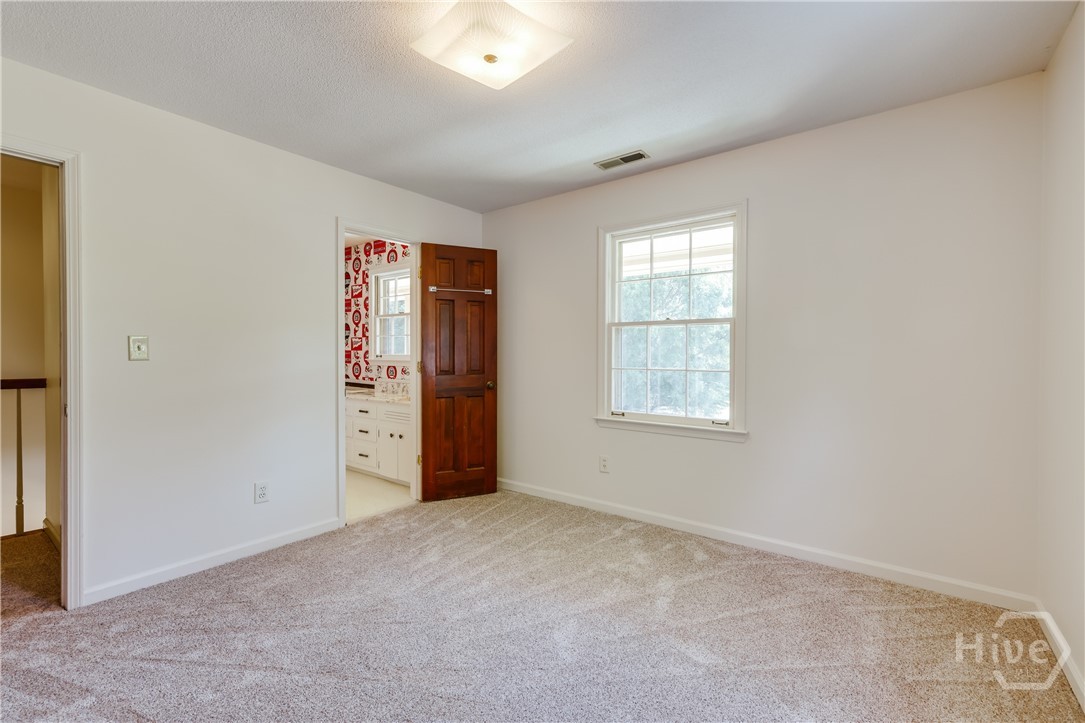 100 Robin Road Property Photo 37