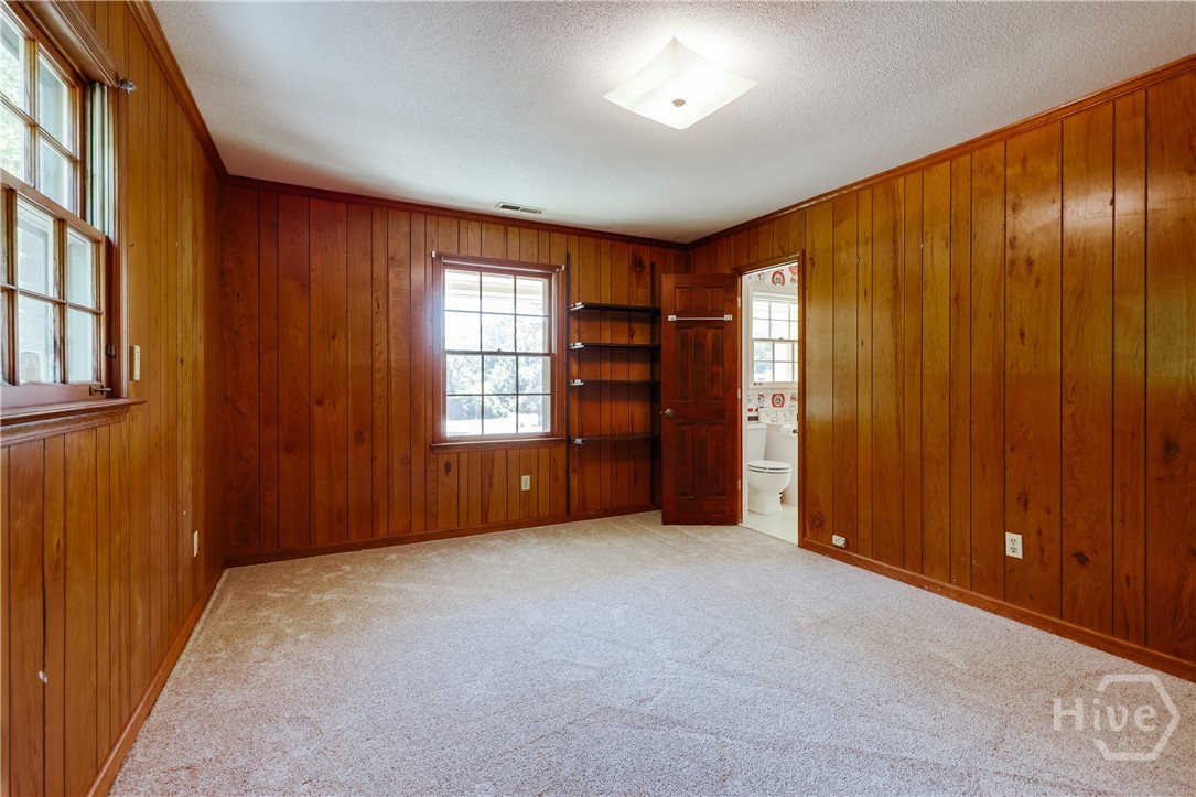 100 Robin Road Property Photo 39