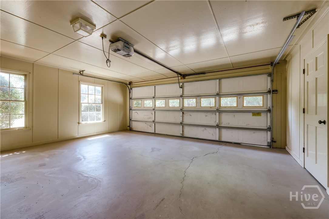 100 Robin Road Property Photo 42
