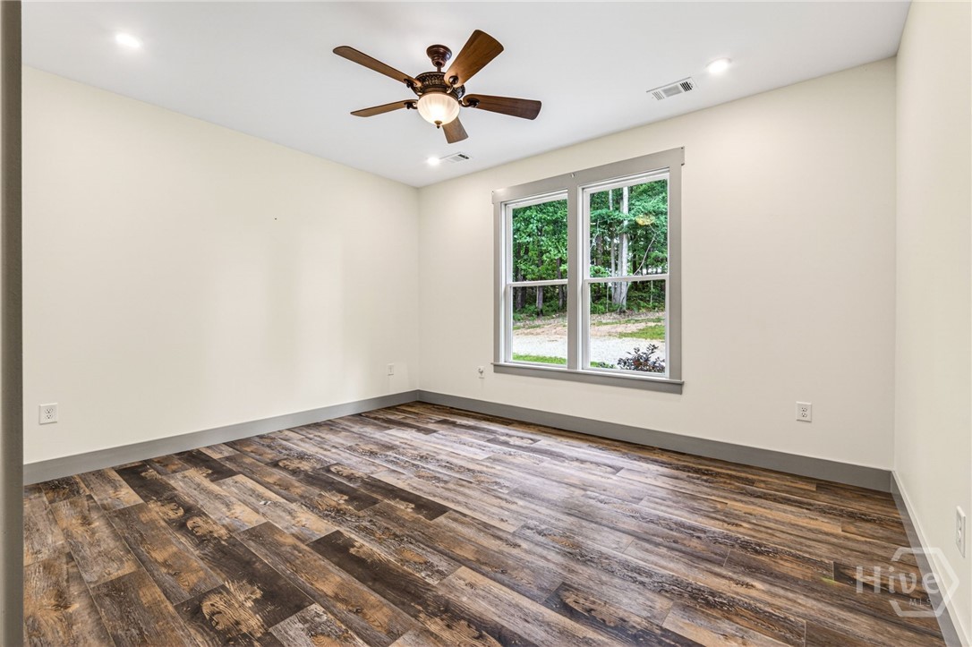 129 Lazy Oak Trail Property Photo 31