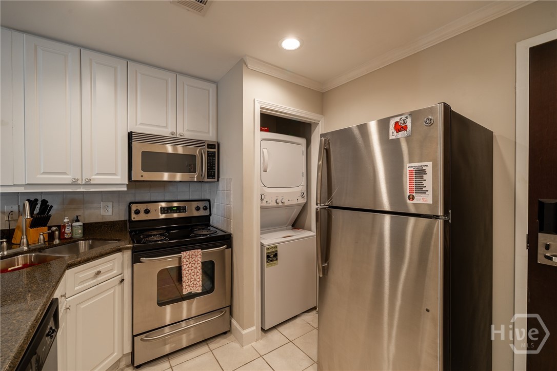 250 W Broad Street 720 Property Photo 8