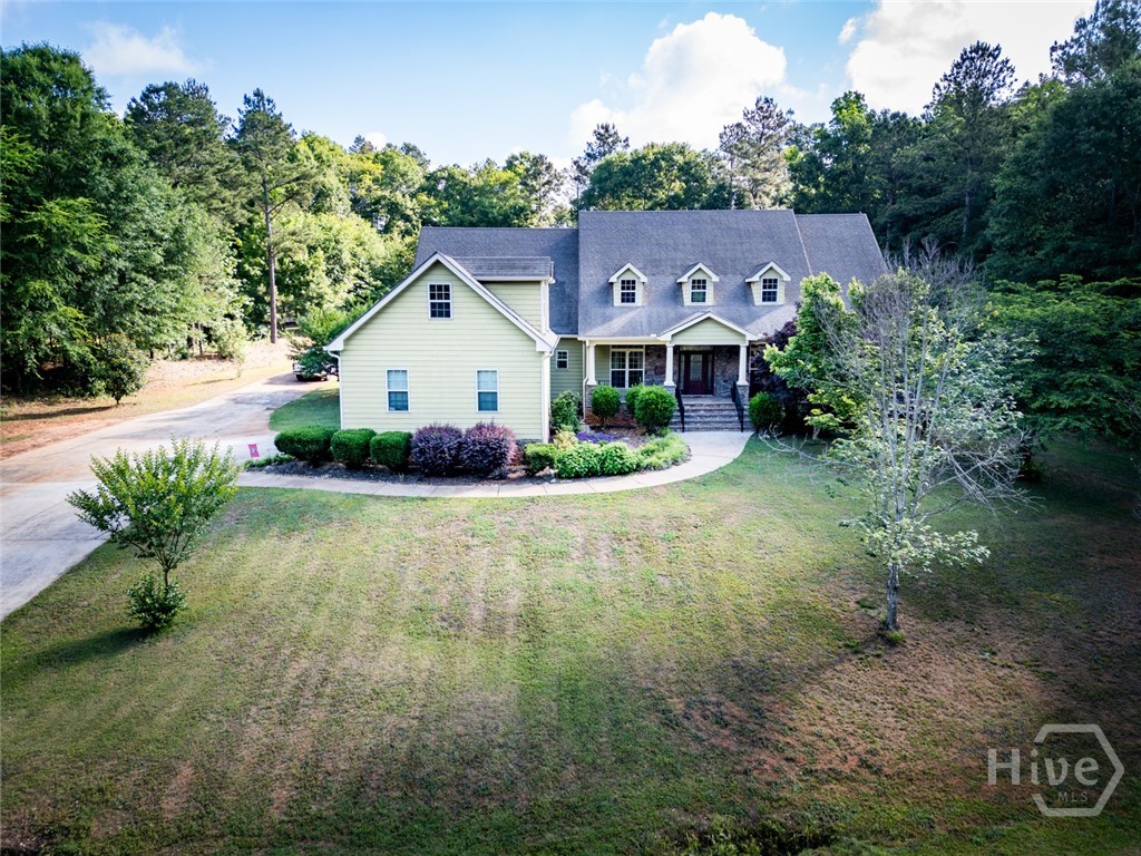283 Creekside Drive Property Photo 3