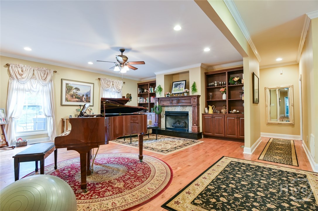 283 Creekside Drive Property Photo 11