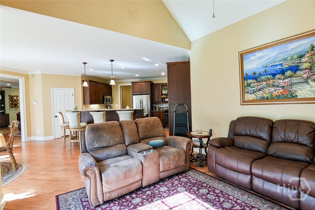 283 Creekside Drive Property Photo 21