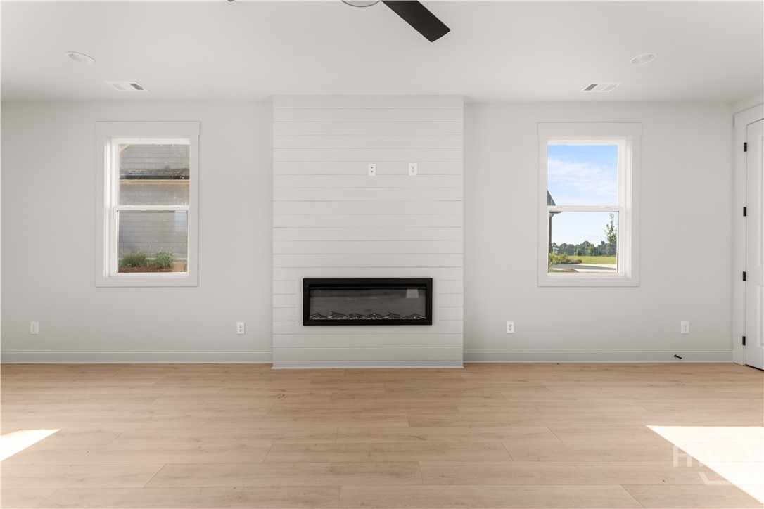 1111 Madison Hills Drive Property Photo 18