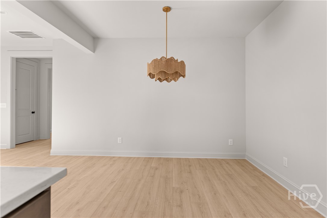 1111 Madison Hills Drive Property Photo 28