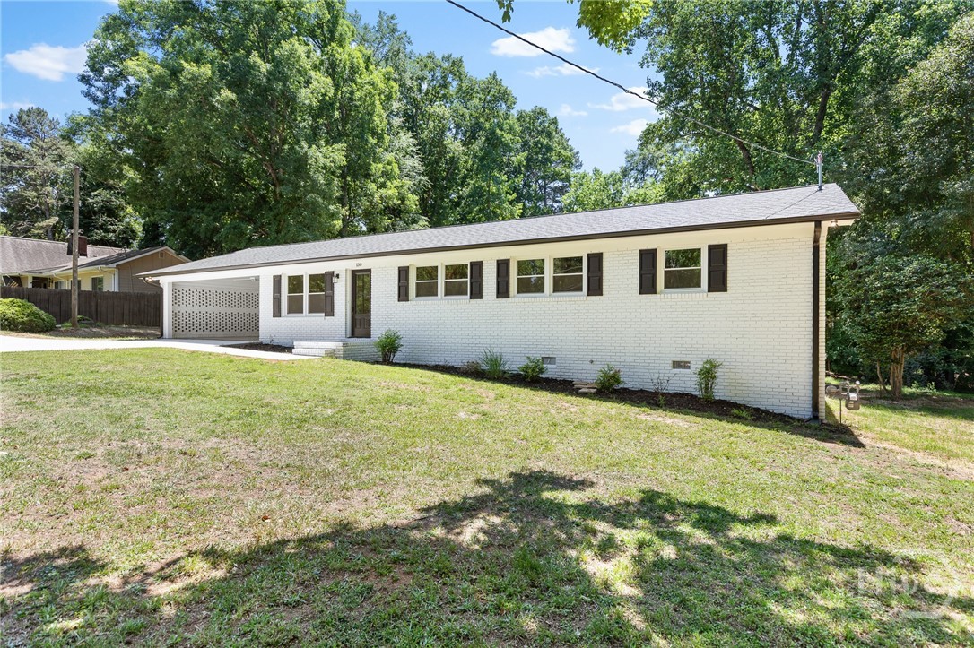 150 Cherokee Court Property Photo 3