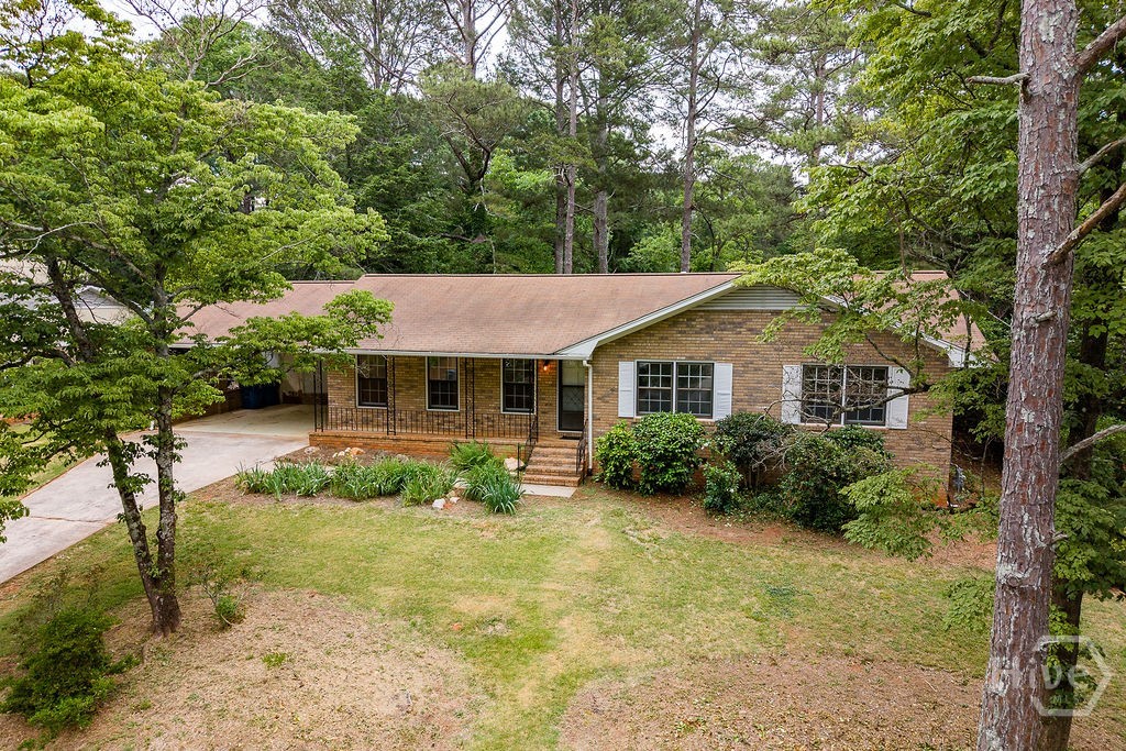 265 University Circle Property Photo 2